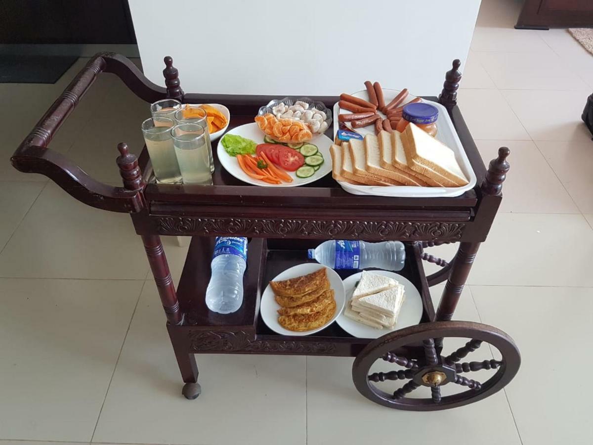 Vivas Residencies Luxury Apartments Dehiwala-Mount Lavinia ภายนอก รูปภาพ