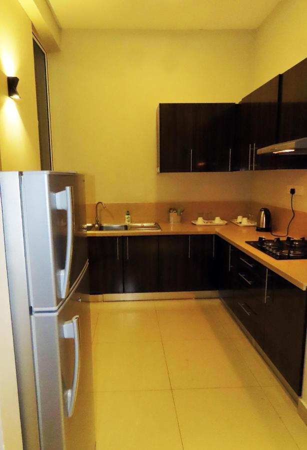 Vivas Residencies Luxury Apartments Dehiwala-Mount Lavinia ภายนอก รูปภาพ